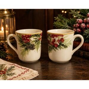Williams Sonoma Christmas Mugs Set of 2 Red Berry Holly Pinecone Portugal